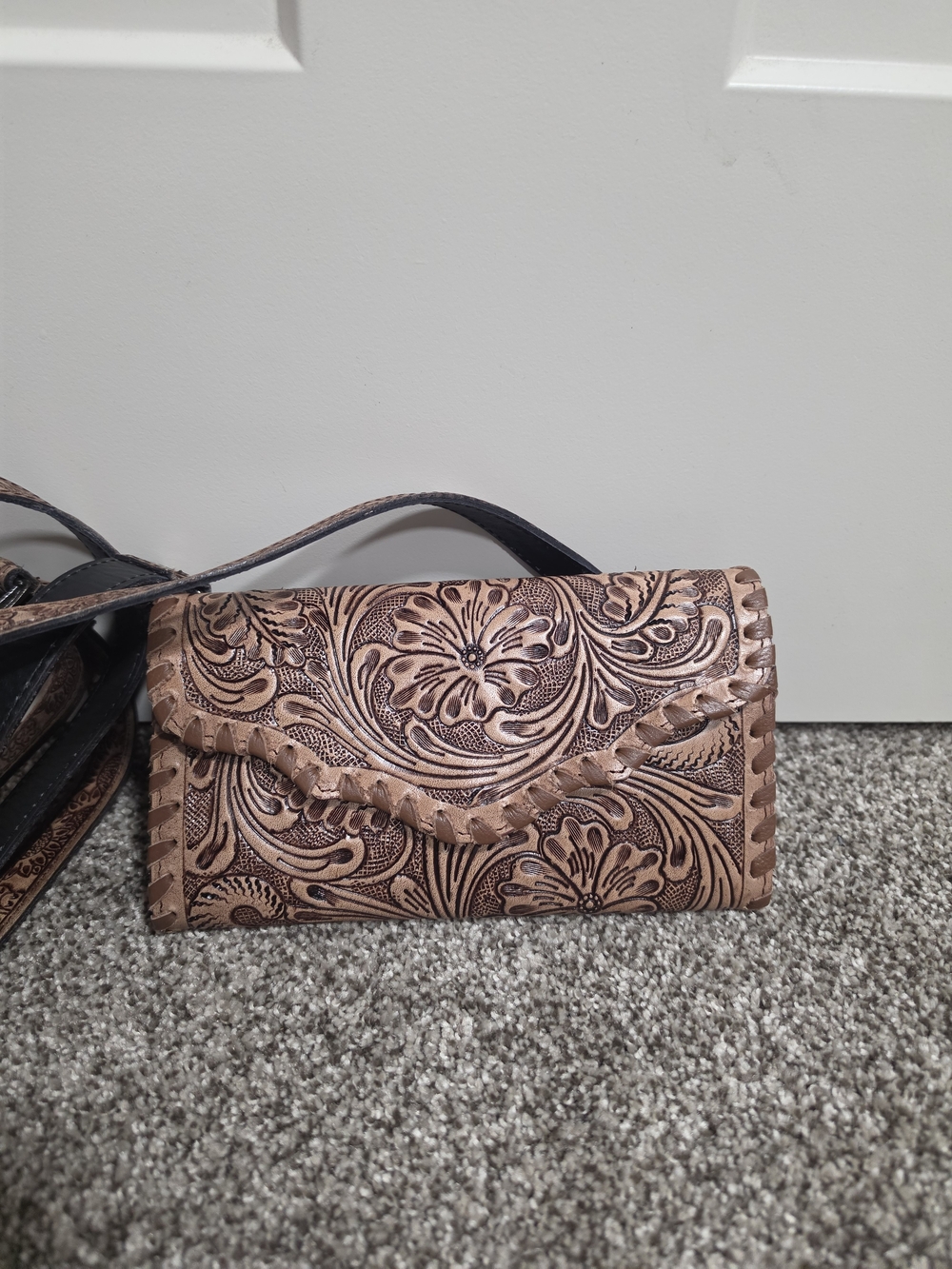 Hand-Tooled Floral Leather Crossbody Bag in Tan